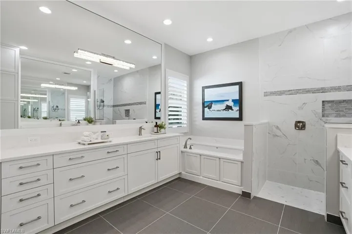 12021 Azalea Way, Naples, Florida 34120