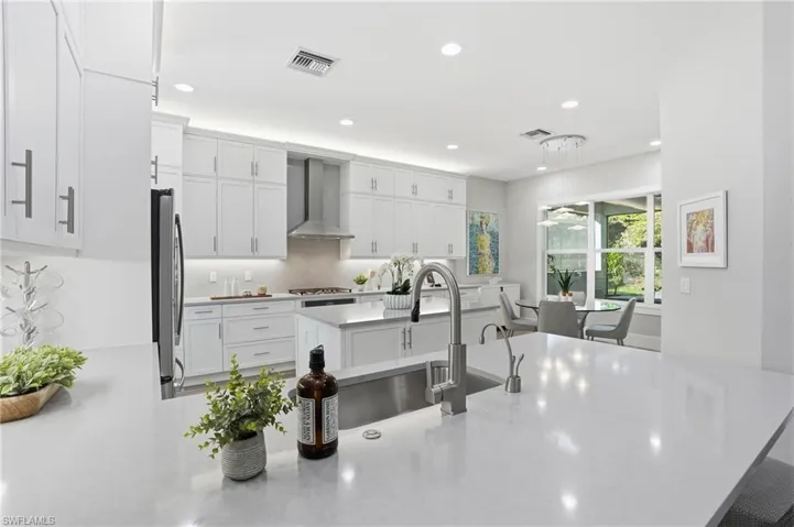 12021 Azalea Way, Naples, Florida 34120