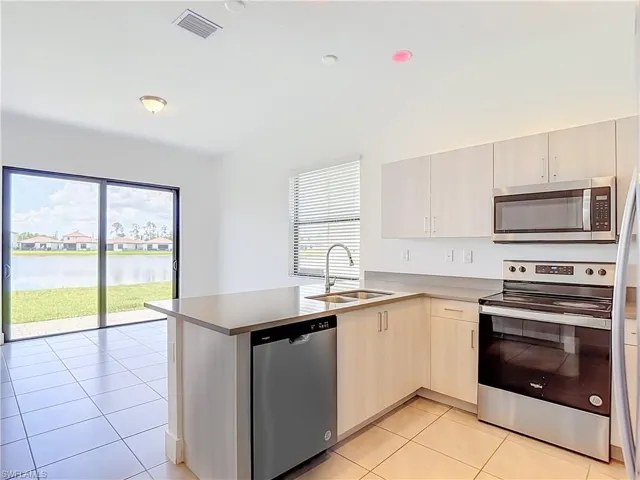 5669 Cerva Ln, Ave Maria, Florida 34142