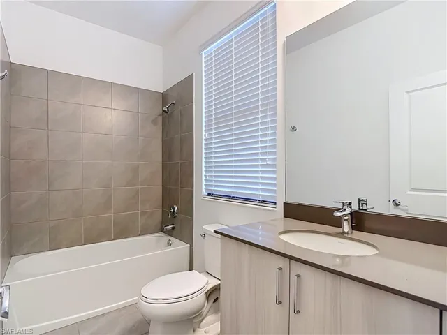 5669 Cerva Ln, Ave Maria, Florida 34142