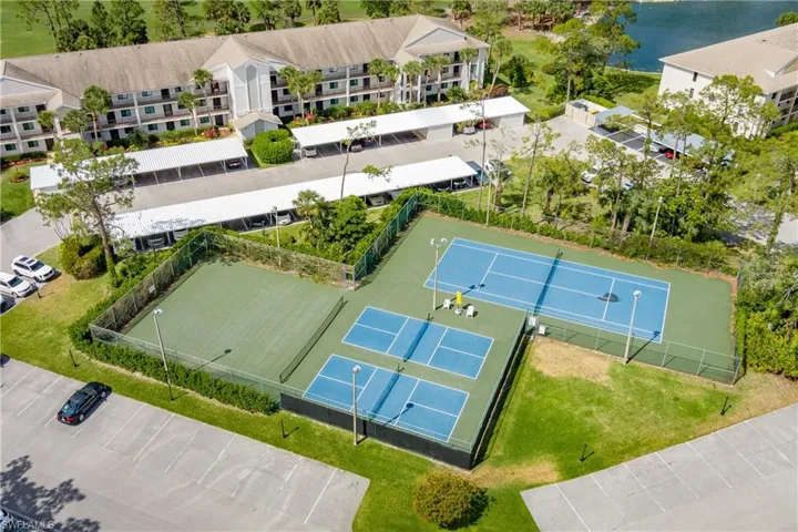440  Fox Haven Dr  , Naples, FL 34104
