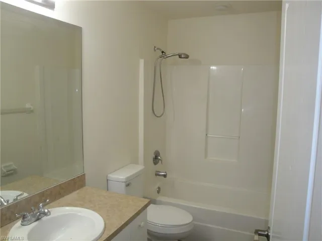 1236 Bayou St, Lehigh Acres, Florida 33974