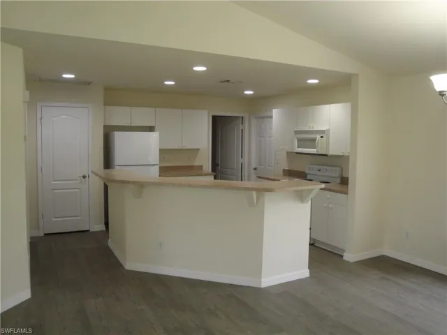 1236 Bayou St, Lehigh Acres, Florida 33974