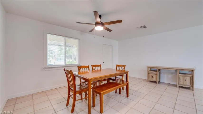 2763 Sanderling Ct, St. James City, Florida 33956