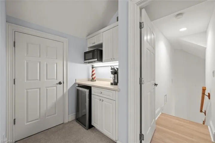 2302 Wulfert Rd, Sanibel, Florida 33957