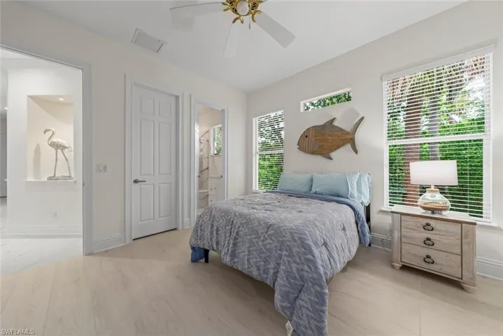 2302 Wulfert Rd, Sanibel, Florida 33957