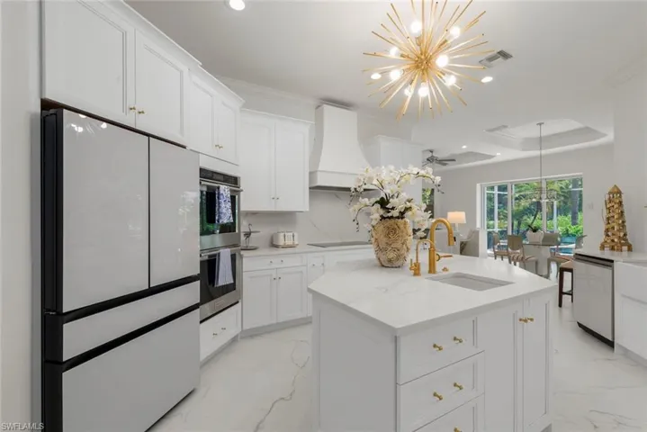 2302 Wulfert Rd, Sanibel, Florida 33957