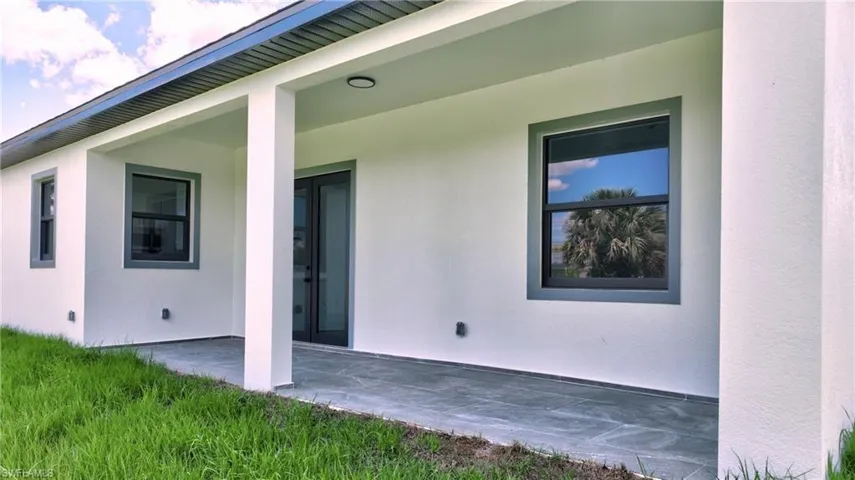 317 Lancelot Ave, Lehigh Acres, Florida 33974