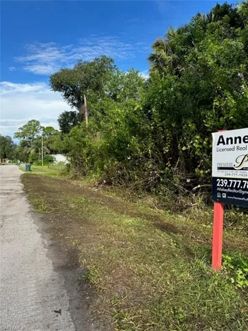 4910 N Miraham  DR, Immokalee, FL 34142