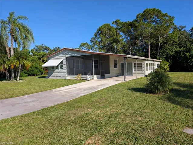 26256 Squire Ln, Bonita Springs, Florida 34135