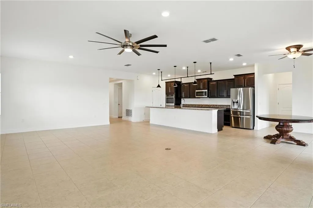 3731 44th PL, Cape Coral, FL 33993,225063536