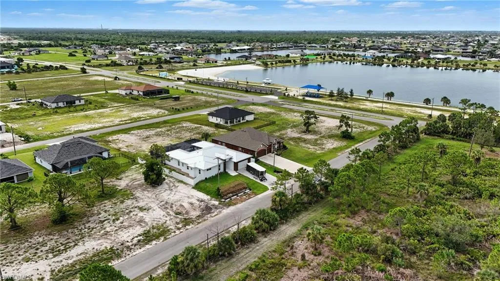3731 44th PL, Cape Coral, FL 33993,225063536