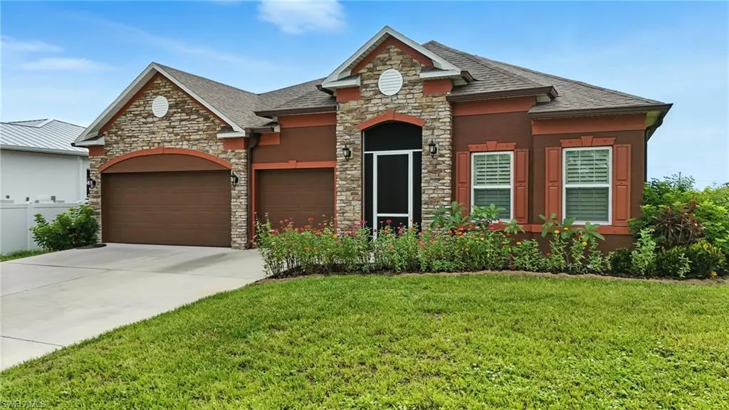 3731 44th PL, Cape Coral, FL 33993,225063536