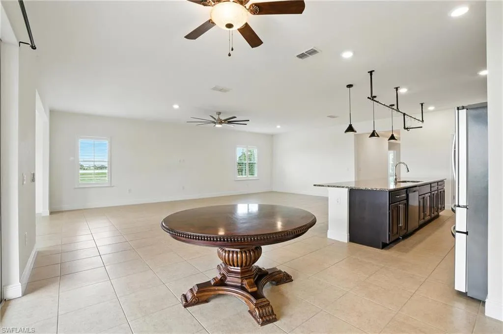 3731 44th PL, Cape Coral, FL 33993,225063536