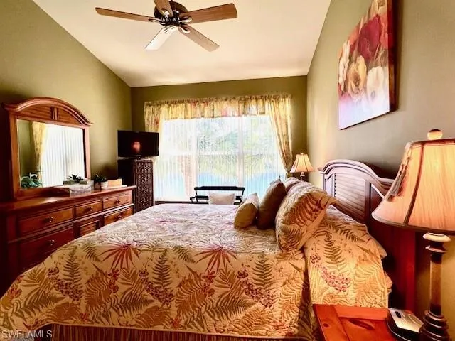 Owners Suite - Spacious with 3 Large windows