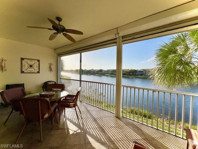 Screened Lanai w/Lake View and Hurricane Screen