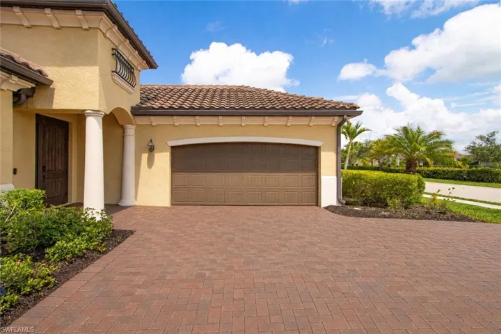 17270  Galway  RUN, Bonita Springs, FL 34135