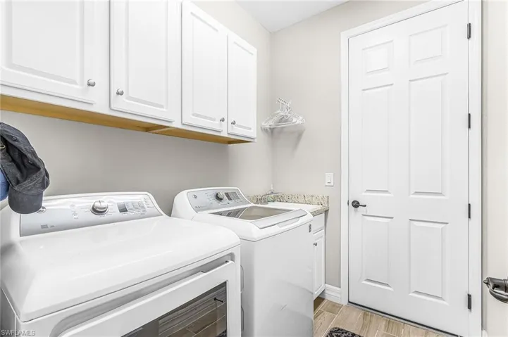 17270  Galway  RUN, Bonita Springs, FL 34135