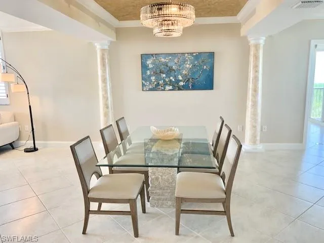 6597 Nicholas Blvd 1101, Naples, Florida 34108