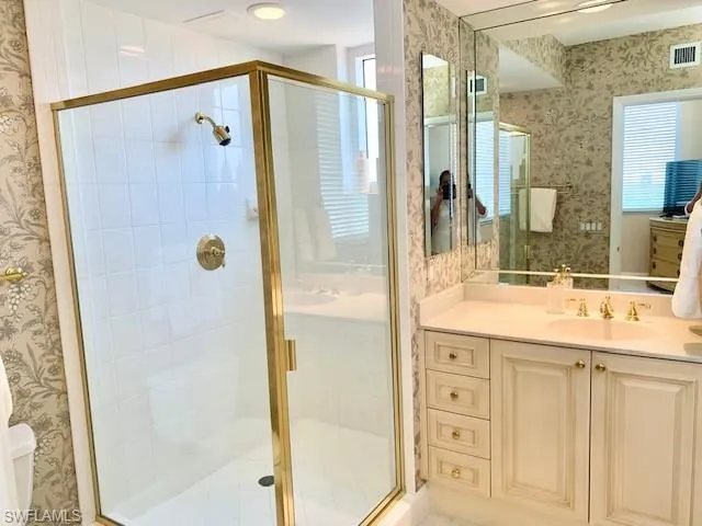 ENSUITE BATH