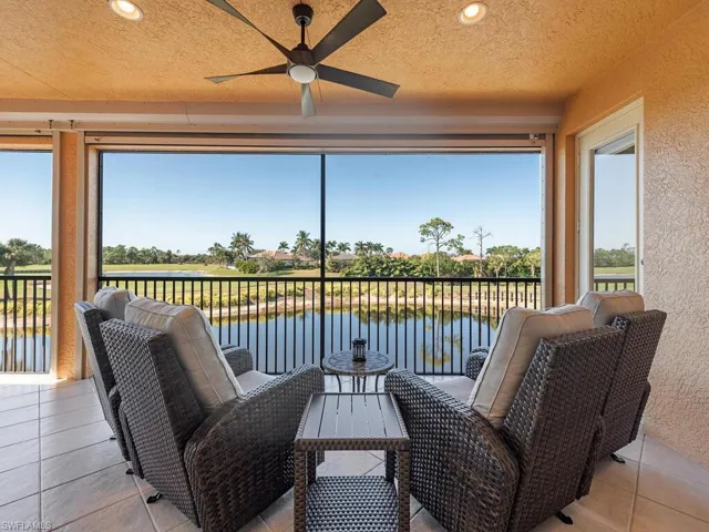 Expansive lanai with fabulous views!