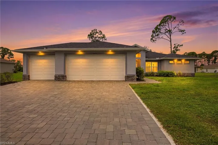 1024 Ne 33rd Ln, Cape Coral, Florida 33909