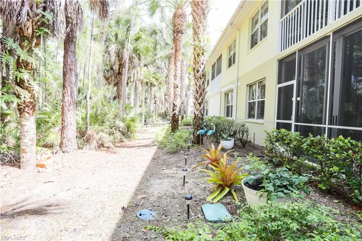 1710 Tarpon Bay Dr S 4, Naples, Florida 34119