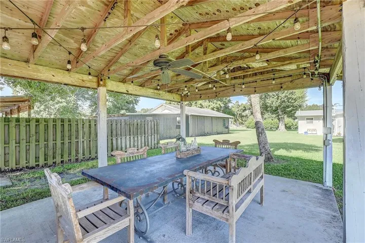 View of patio / terrace with ceiling fan