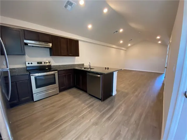 604 Skyline Blvd, Cape Coral, Florida 33991