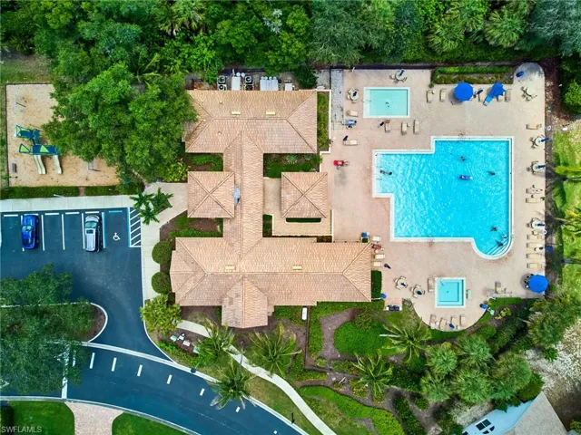 7846 Gardner Dr 102, Naples, Florida 34109