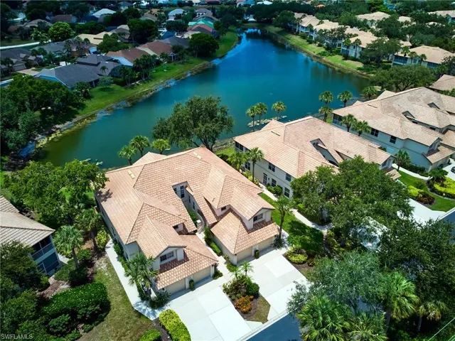 7846 Gardner Dr 102, Naples, Florida 34109