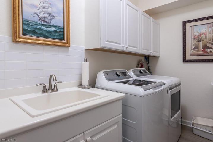8529 Via Lungomare CIR # 201, ESTERO FL 33928