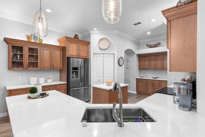 8529 Via Lungomare CIR # 201, ESTERO FL 33928