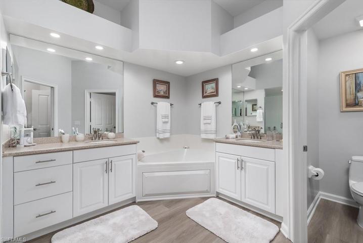 8529 Via Lungomare CIR # 201, ESTERO FL 33928