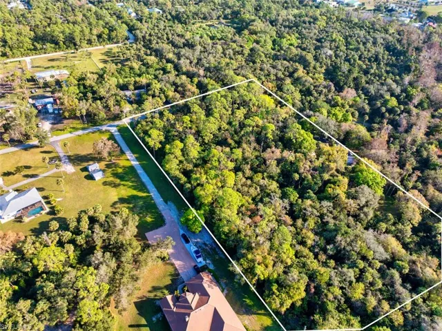 6235  Everett  ST, Naples, FL 34112