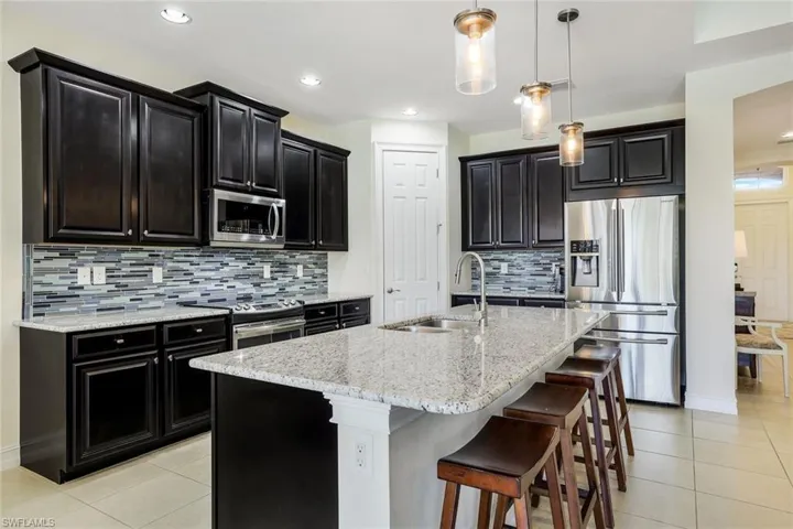3120  Scarlet Oak  PL, North Fort Myers, FL 33903
