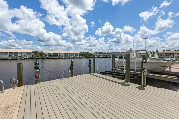 Deck & Boat Lift