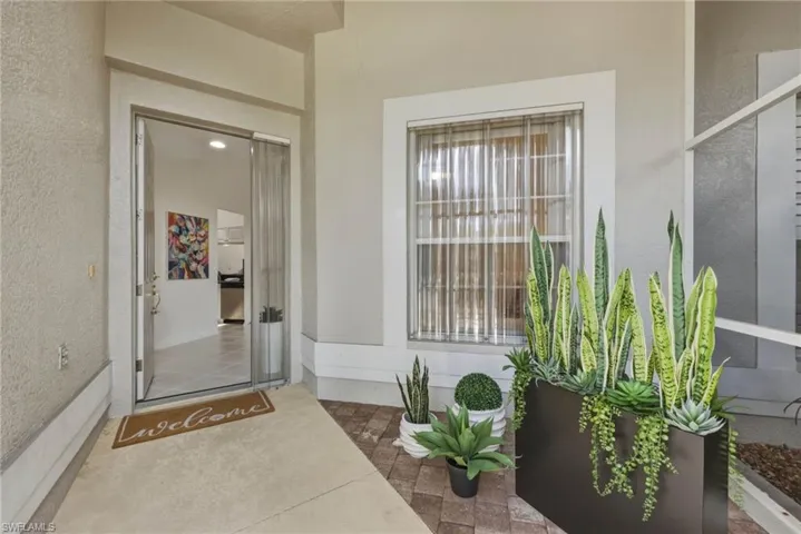 297 Stella Maris Dr S, Naples, Florida 34114