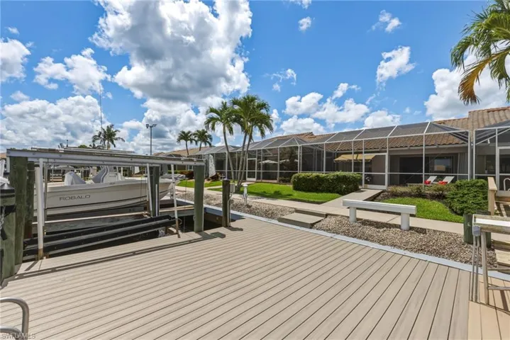Deck & Boat Lift