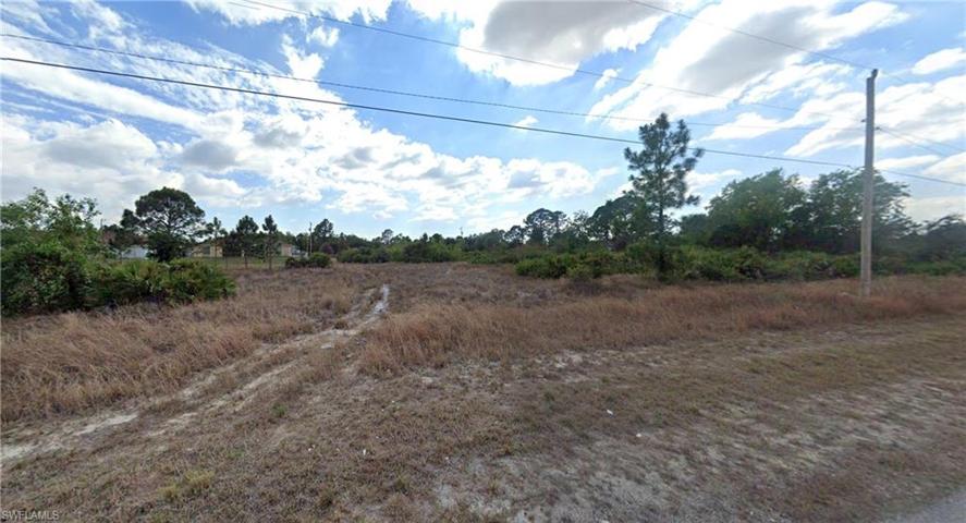 3707  32nd SW ST, LEHIGH ACRES, FL 33976