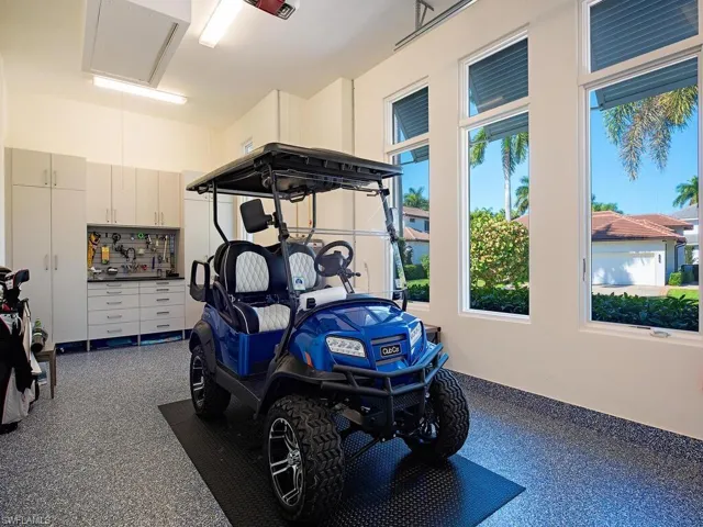 3 car garage