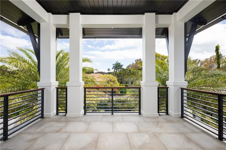616 Bougainvillea Rd, Naples, Florida 34102