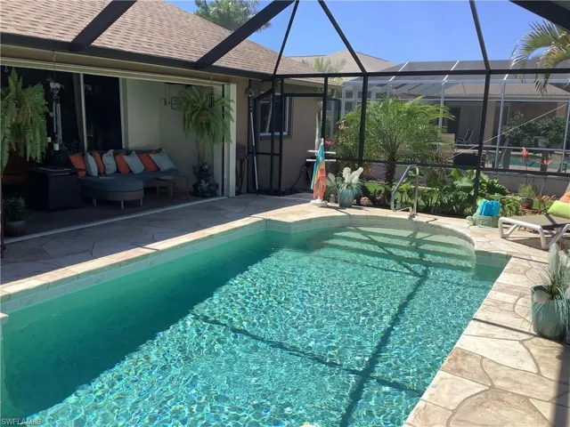 Pool with pool heater