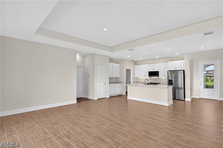 925 Sw 6th Ct, Cape Coral, Florida 33991