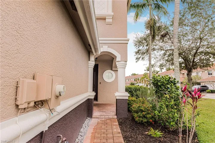9844  Roundstone  CIR, Fort Myers, FL 33967