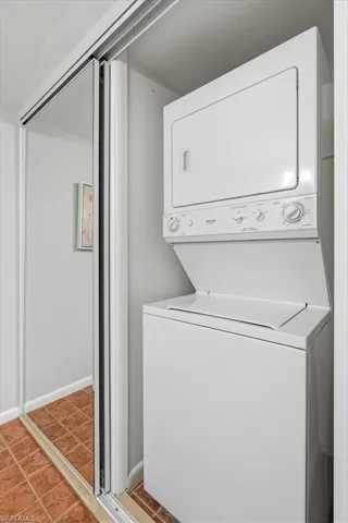 In-unit laundry!