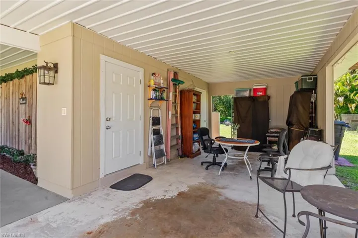 18579 Robinson Ave, Port Charlotte, Florida 33948