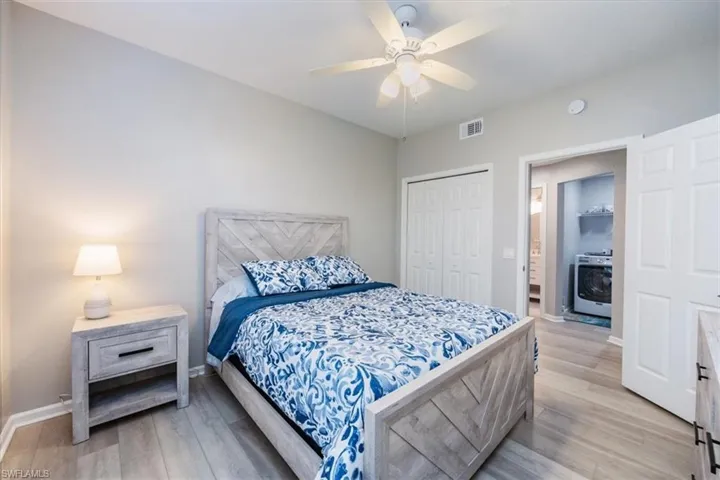 7701  Gardner  DR, Naples, FL 34109
