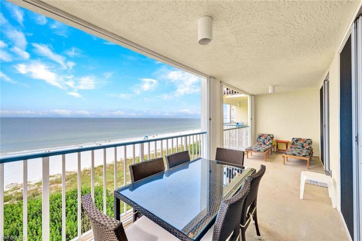 Large balcony with great views of the beach and sunsets