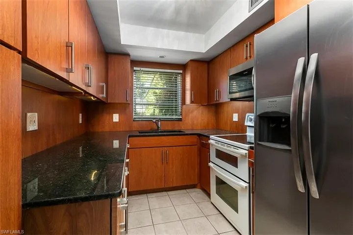 1201  Solana  RD, Naples, FL 34103